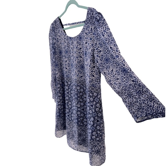 SPEECHLESS • Blue Geometric Floral Print Sheer Long Sleeve Dress - Picture 3 of 9